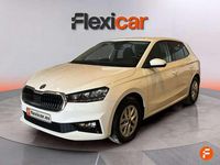 Usado Skoda Fabia Selection 95 CV (69 kW) 2025 Blanco Utilitario