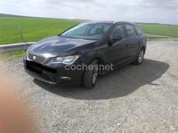 Usado Seat Leon ST Style 105 CV (77 kW) 2015 Negro Familiar