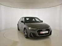 Usado Audi A1 Sportback 110 CV (80 kW) 2022 Gris/plata Utilitario