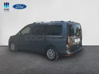 Usado Ford Grand Tourneo Connect Titanium 114 CV (83 kW) 2022 Gris / plata Monovolumen