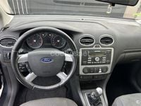 Używany Ford Focus Trend 100 KM (73 kW) 2006 Czarny Sedan/Limuzyna