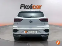 Usado MG ZS Comfort 111 CV (81 kW) 2024 Blanco SUV
