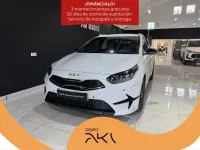 Usado Kia Ceed Style 100 CV (73 kW) 2025 Blanco Utilitario