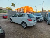 Usado Opel Astra Elegance 99 CV (72 kW) 2005 Blanco Utilitario