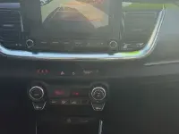 Usado Kia Stonic 100 CV (73 kW) 2022 Azul SUV