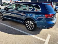 Usado VW Passat Executive 150 CV (110 kW) 2021 Azul Familiar