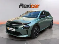 Usado Lancia Ypsilon 101 CV (74 kW) 2025 Verde Utilitario