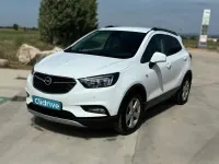 Usado Opel Mokka Selective 136 CV (100 kW) 2017 Blanco SUV