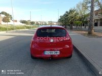 Usado Seat Leon Reference 102 CV (75 kW) 2006 Rojo Utilitario