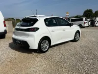 Usado Peugeot 208 Active 100 CV (73 kW) 2022 Blanco Utilitario