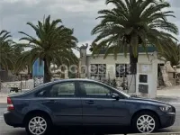 Usado Volvo S40 Momentum 140 CV (102 kW) 2005 Azul Berlina