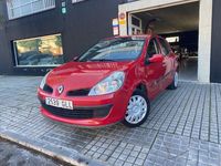 Usado Renault Clio II Exception 110 CV (80 kW) 2008 Granate Berlina