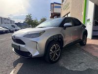 Usado Toyota Yaris Cross Plus 116 CV (85 kW) 2022 Gris / plata SUV