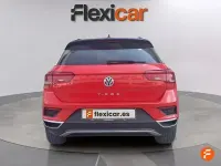 Begagnad VW T-Roc Advance 150 HK (110 kW) 2018 Röd SUV