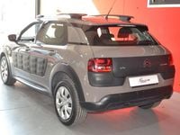 Usado Citroën C4 Cactus PureTech 82 CV (60 kW) 2017 Gris / plata Utilitario