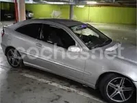 Käytetty Mercedes C200 122 HP (89 kW) 2004 Harmaa Sedan