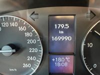 Usado Mercedes C200 Classic 122 CV (89 kW) 2006 Beige Berlina