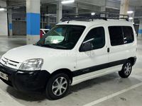 Usado Citroën Berlingo 75 CV (55 kW) 2009 Blanco Monovolumen