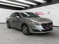 Usado Peugeot 508 Active 120 CV (88 kW) 2018 Gris / plata Berlina