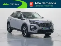Usado Peugeot 2008 Allure 136 CV (100 kW) 2025 Gris SUV