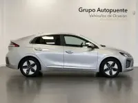 Usado Hyundai Ioniq 141 CV (103 kW) 2022 Gris / plata Utilitario