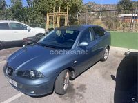 Usado Seat Cordoba Sport 110 CV (80 kW) 2002 Verde Familiar