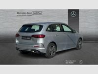 Usado Mercedes B250e AMG line 218 CV (160 kW) 2025 Gris / plata Monovolumen