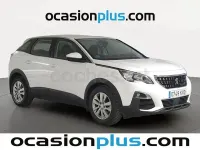 Usado Peugeot 3008 Active 130 CV (95 kW) 2019 Blanco SUV