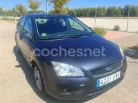 Usado Ford Focus Trend 115 CV (84 kW) 2008 Negro Berlina