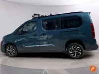 Usado Toyota Proace City Active 131 CV (96 kW) 2025 Verde Monovolumen