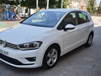 Usado VW Golf Sportsvan Advance 115 CV (84 kW) 2018 Blanco Monovolumen