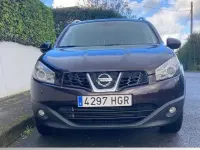 Usado Nissan Qashqai Premium Edition 150 CV (110 kW) 2011 Granate SUV