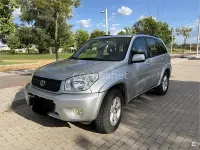 Usado Toyota RAV4 Luna 150 CV (110 kW) 2003 Gris / plata SUV