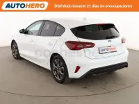 Usado Ford Focus ST-Line 155 CV (114 kW) 2024 Blanco Berlina