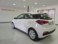 Usado Hyundai i20 84 CV (61 kW) 2018 Blanco Berlina