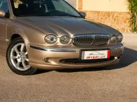 Usado Jaguar X-type Classic 129 CV (94 kW) 2004 Beige Familiar