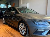 Usado Seat Leon FR 150 CV (110 kW) 2017 Gris / plata Berlina