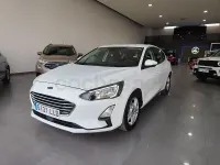 Usado Ford Focus Trend 120 CV (88 kW) 2020 Blanco Berlina