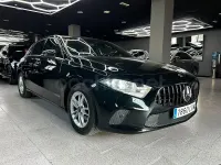 Usado Mercedes A180 109 CV (80 kW) 2018 Negro Berlina