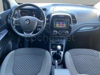 Usado Renault Captur Zen 90 CV (66 kW) 2019 Gris / plata SUV