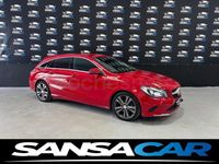 Usado Mercedes CLA200 Shooting Brake Urban 156 CV (114 kW) 2016 Rojo Familiar