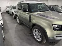 Usado Land Rover Defender SE 249 CV (183 kW) 2022 Verde SUV