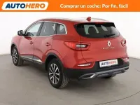 Usado Renault Kadjar Zen 116 CV (85 kW) 2020 Rojo SUV