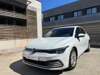 Usado VW Golf Life 110 CV (80 kW) 2024 Blanco SUV