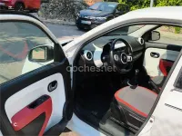 Usado Renault Twingo Zen 90 CV (66 kW) 2017 Blanco Utilitario