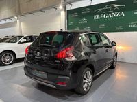 Usado Peugeot 3008 Active 120 CV (88 kW) 2016 Negro SUV