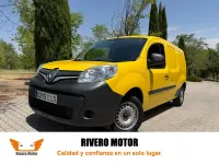 Usado Renault Kangoo 95 CV (69 kW) 2020 Amarillo Monovolumen