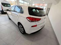 Usado Hyundai i30 Style 140 CV (102 kW) 2018 Blanco Utilitario