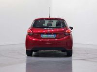 Usado Peugeot 208 Style 82 CV (60 kW) 2017 Rojo Utilitario