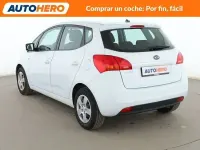 Usado Kia Venga 90 CV (66 kW) 2016 Blanco Utilitario